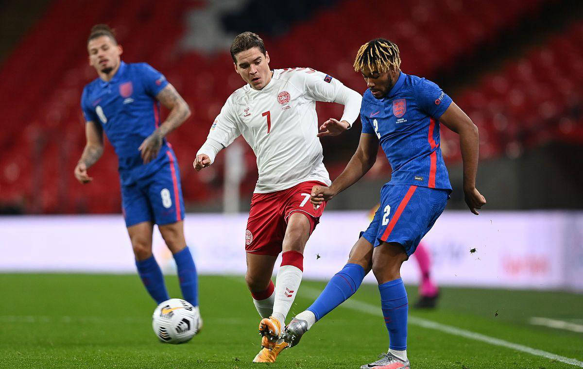 爱游戏教练-里昂主场取胜尼斯,豪取连胜