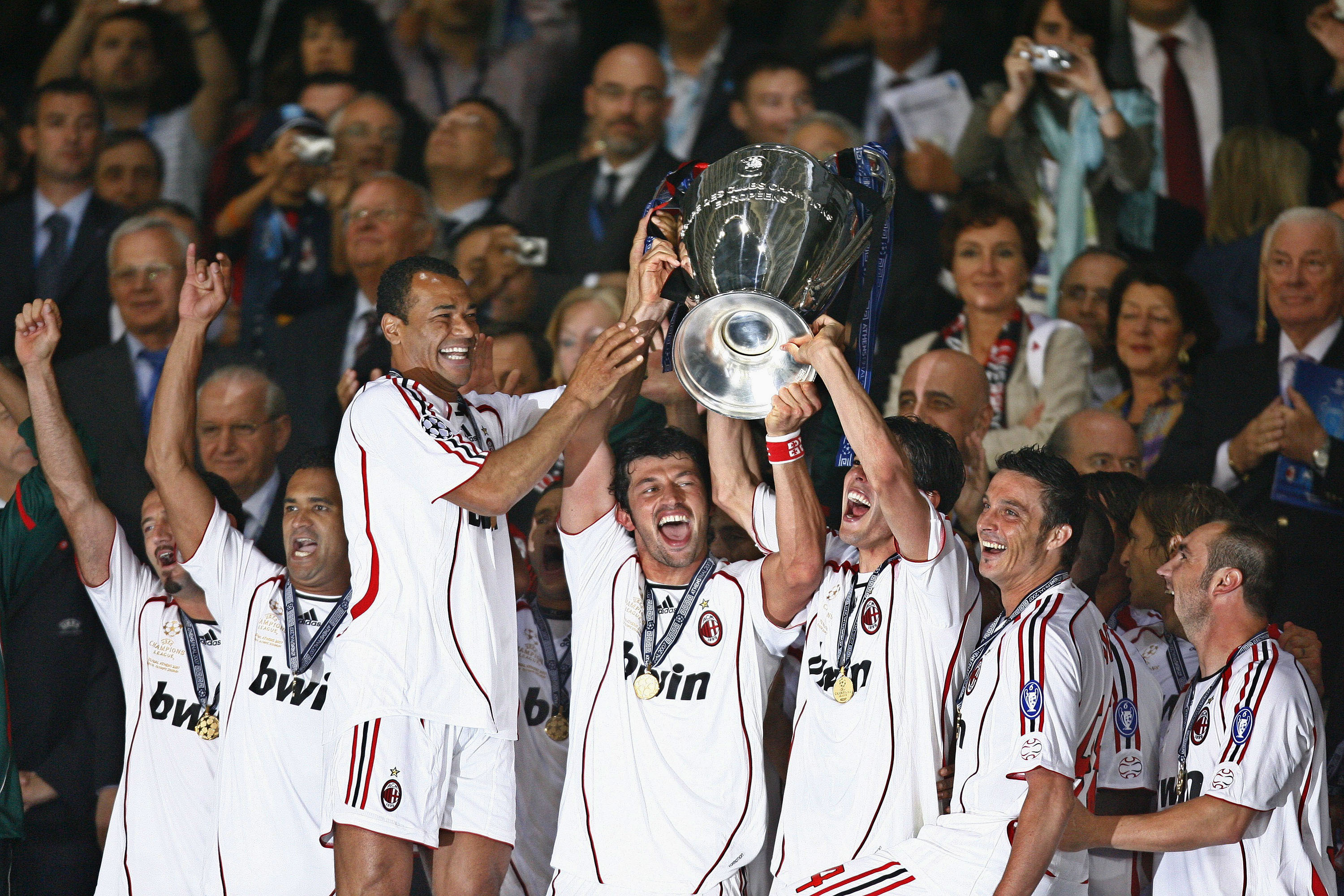 爱游戏官方登录入口-利物浦迈进欧冠冠军赛场,望眼欲秀的简单介绍