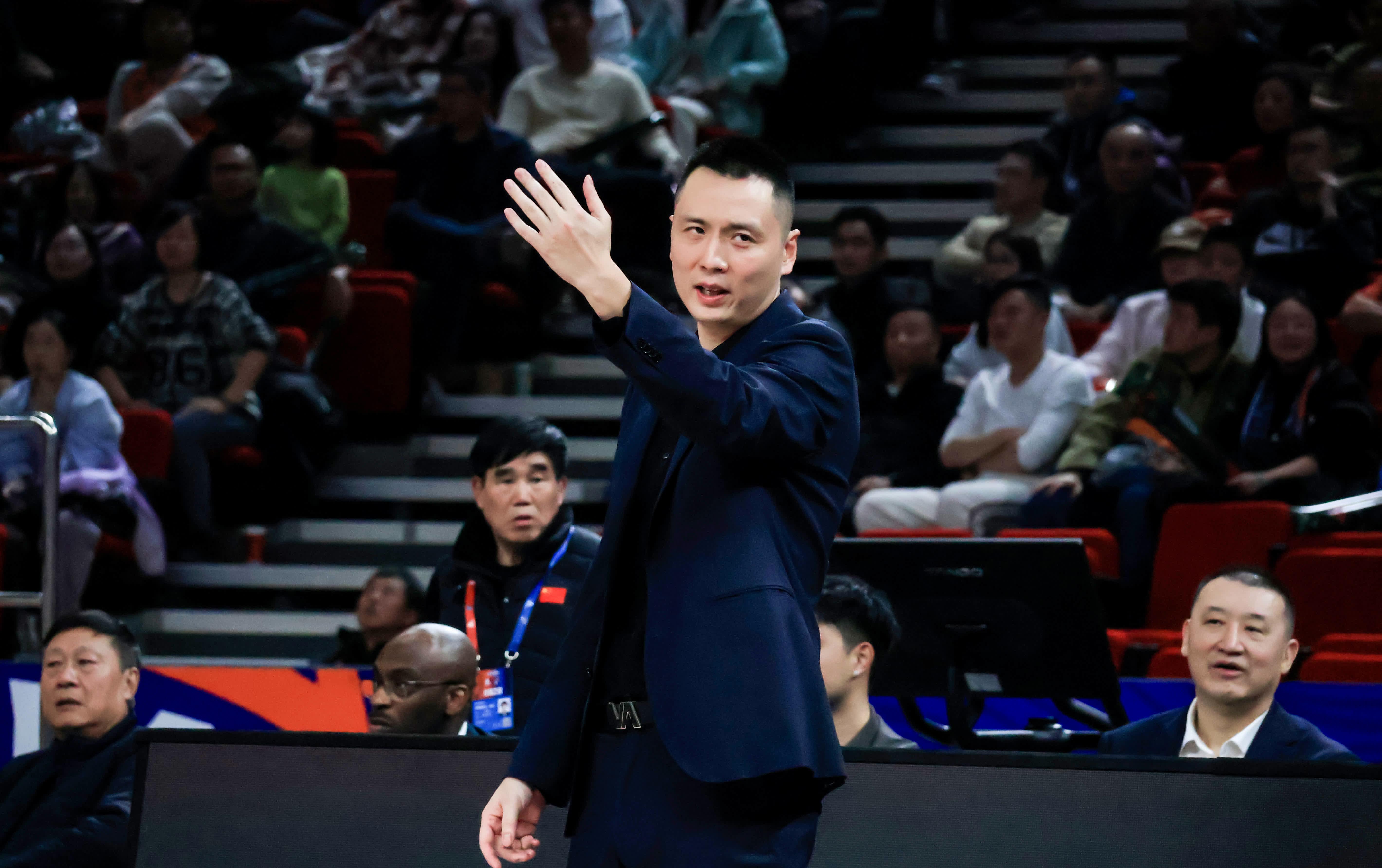 爱游戏网站入口-上海男篮遭逆转惊骇,输给河北队