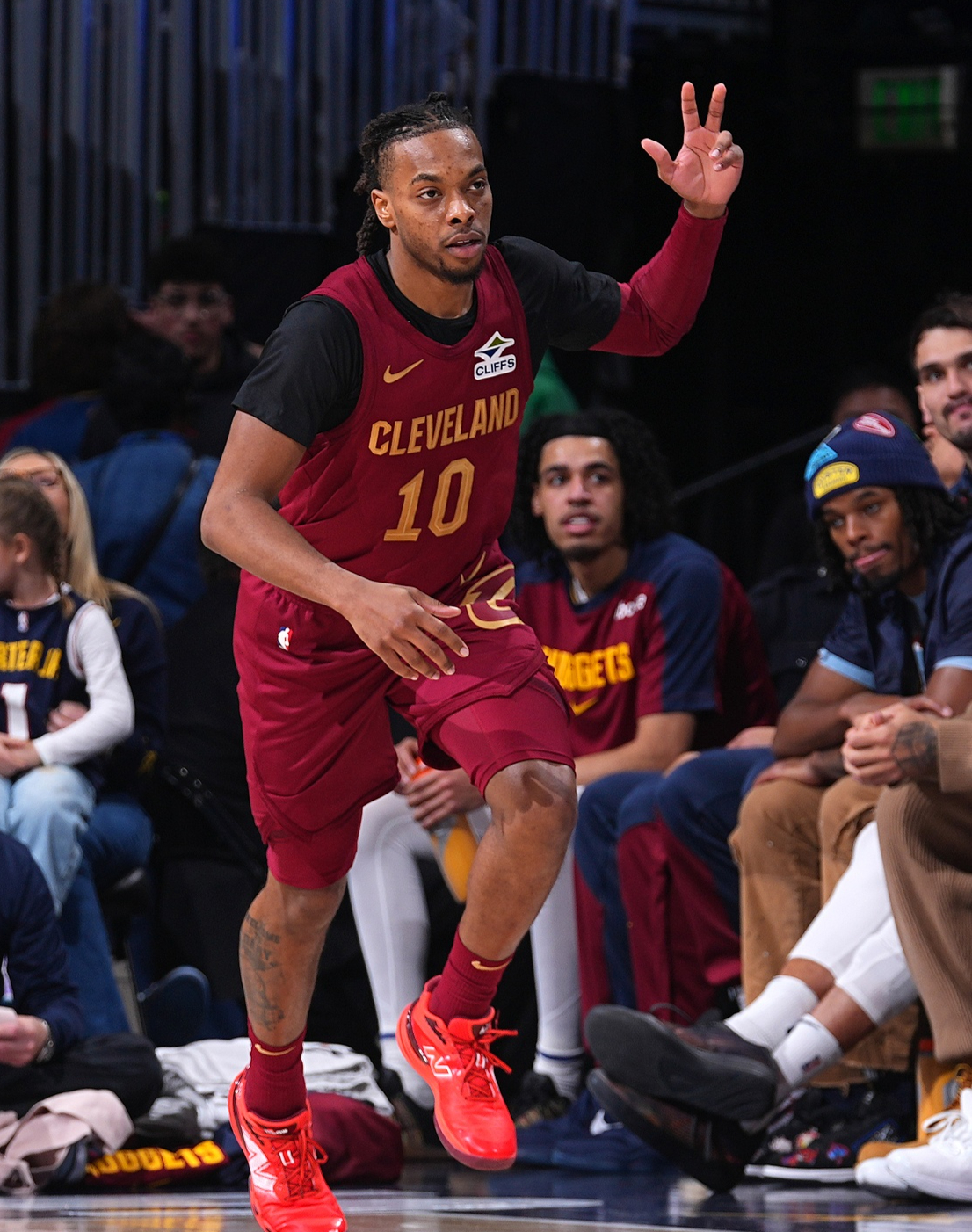 爱游戏投注-猛龙击败太阳，继续领跑东部的简单介绍