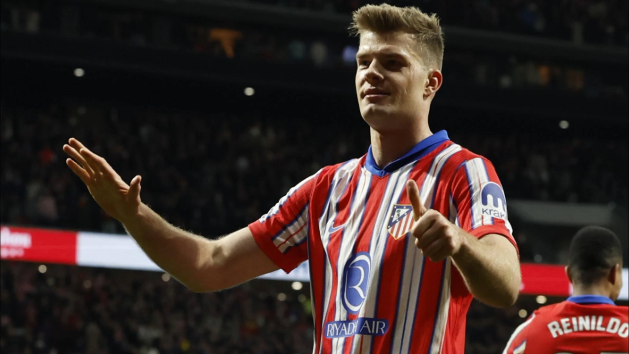 爱游戏官网app-马竞前锋帽子戏法，助球队大胜